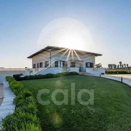 Вилла Millions Star By Cala Salento